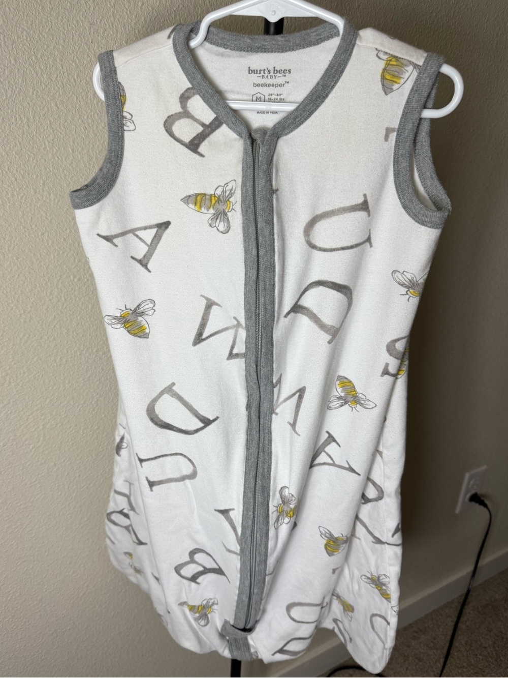 Burt's Bees Baby White & Gray Bee Print Sleep Sack
